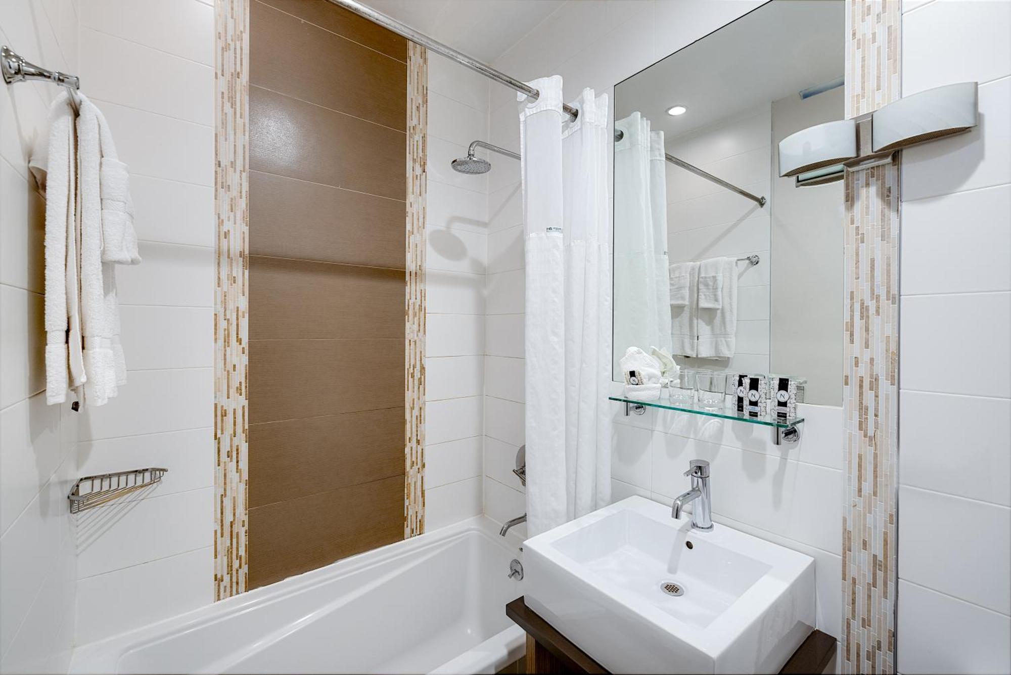 Condor Brooklyn Hotel 4*
